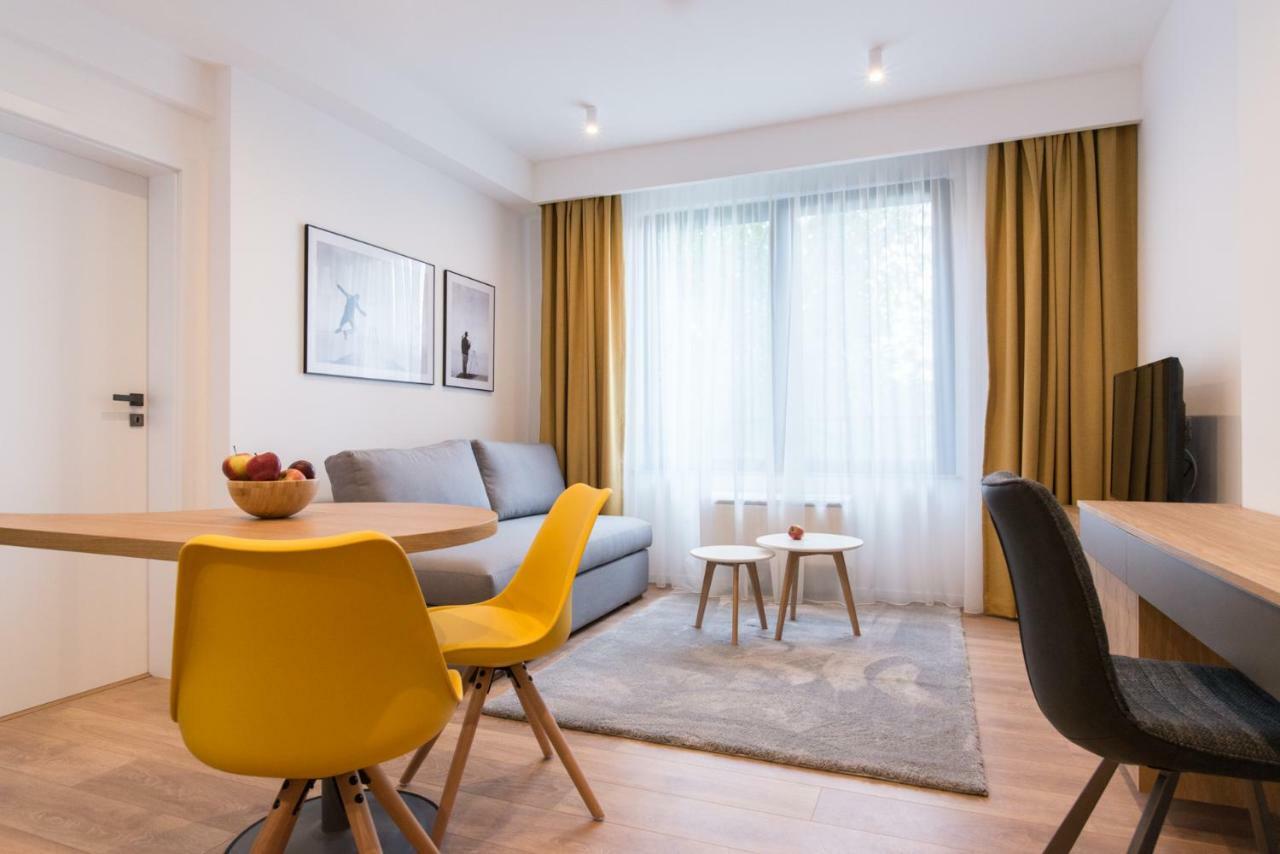Arbans Elegant Apartment In The City Center Bukarest Exterior foto