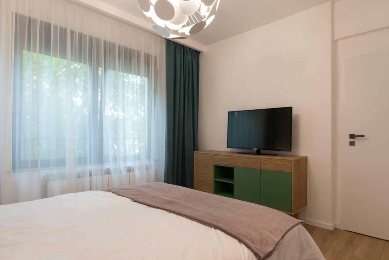 Arbans Elegant Apartment In The City Center Bukarest Exterior foto