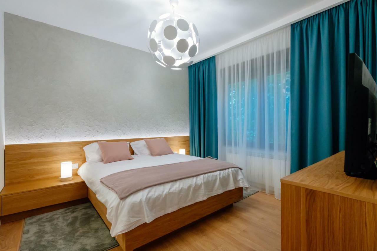 Arbans Elegant Apartment In The City Center Bukarest Exterior foto