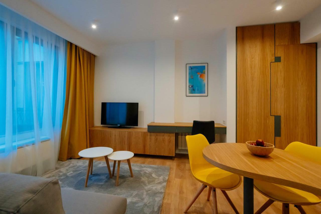 Arbans Elegant Apartment In The City Center Bukarest Exterior foto